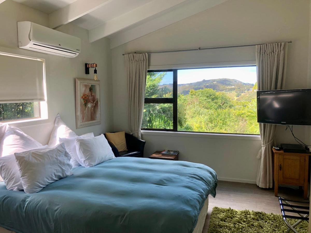 Le Chalet Waiheke Apartments Ostend Ngoại thất bức ảnh
