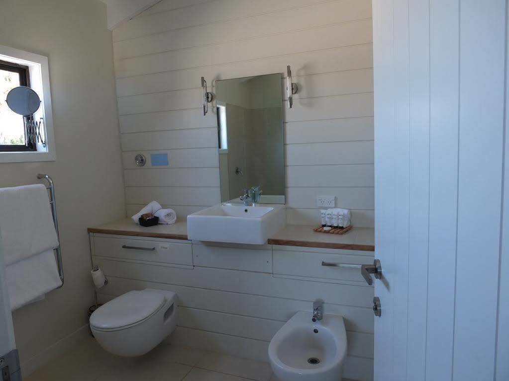 Le Chalet Waiheke Apartments Ostend Ngoại thất bức ảnh